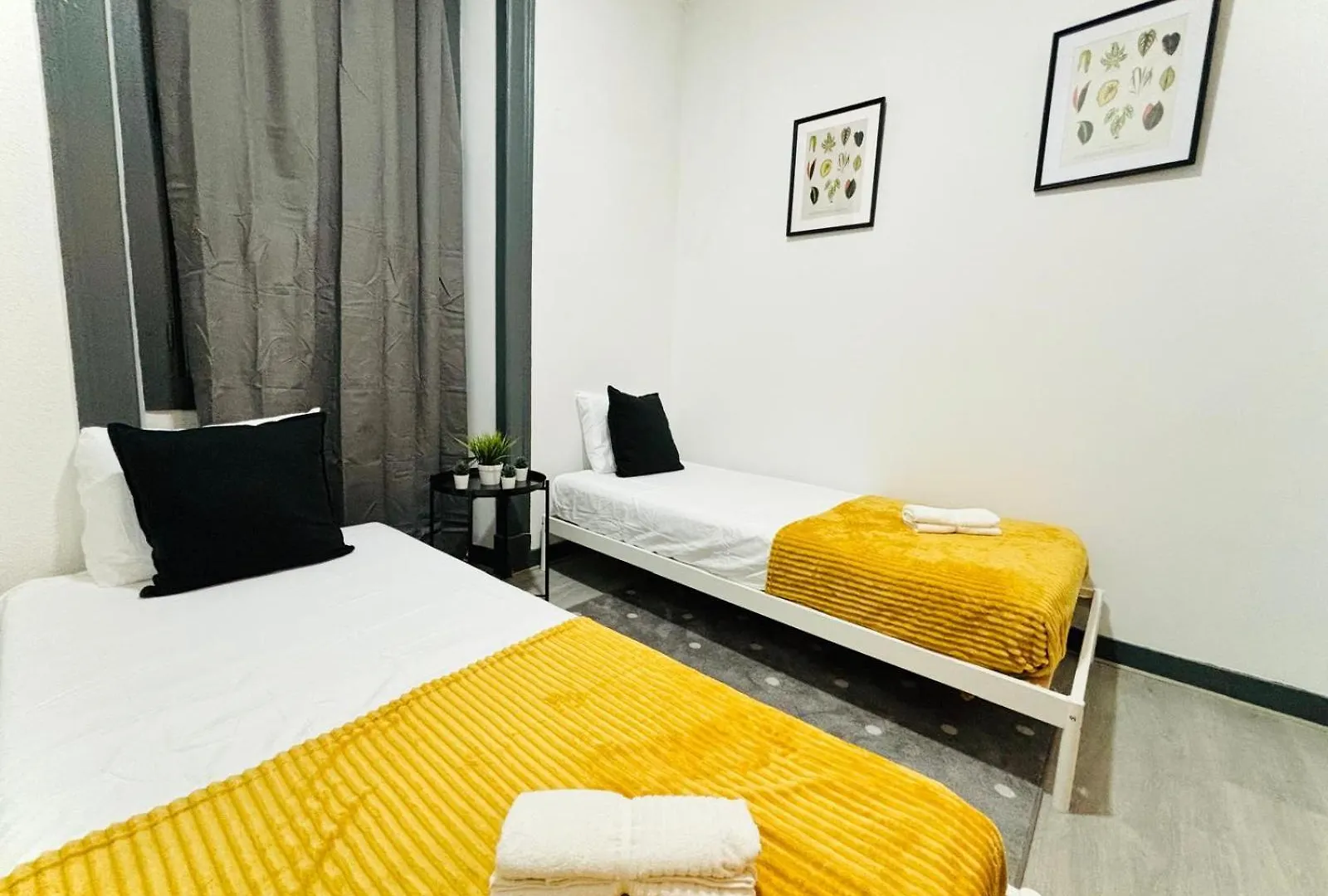 Hostel Bairro Alto, Best Location Of Lisbon