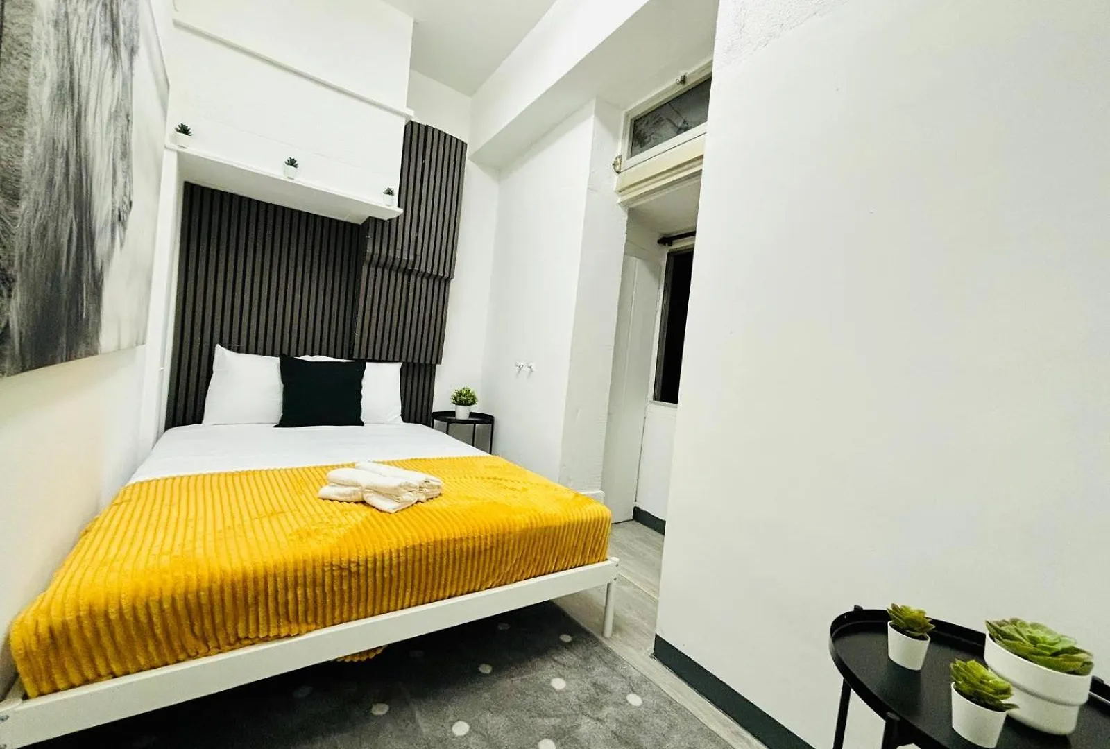 Hostel Bairro Alto, Best Location Of Lisbon