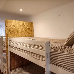  Hostel Now Bastidor Jovial