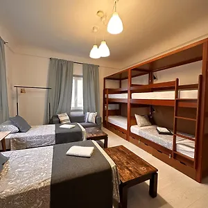 Hostel Ey, Lisbon